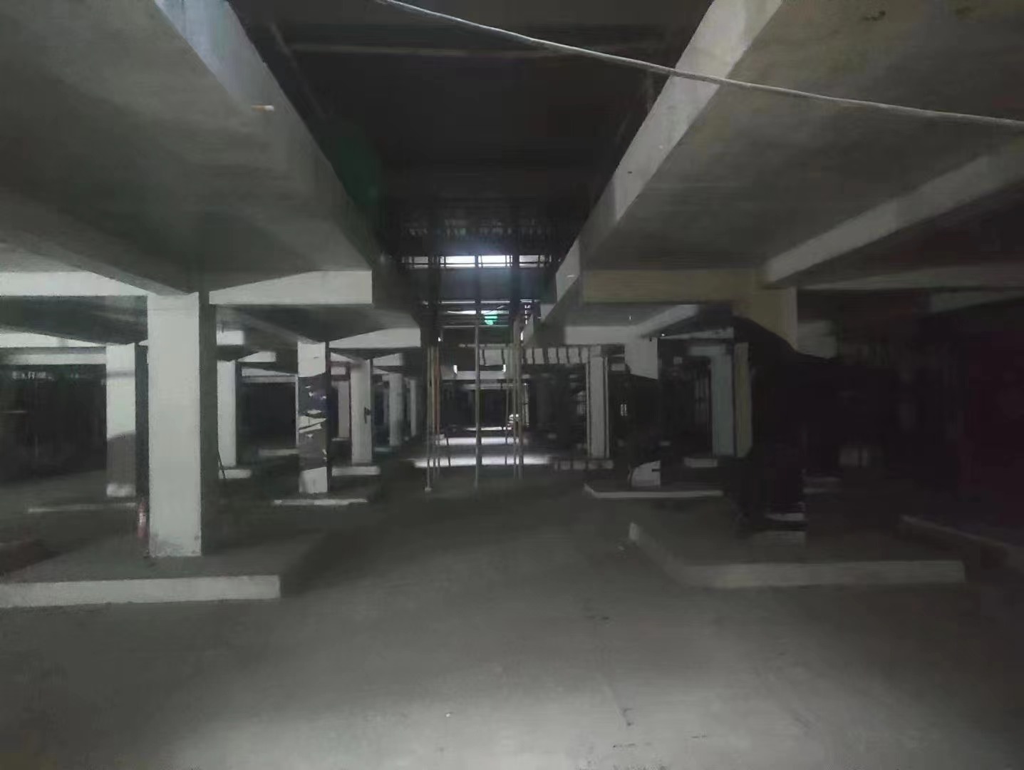 通化山东又一个上海博普LOFT车库拔地而起